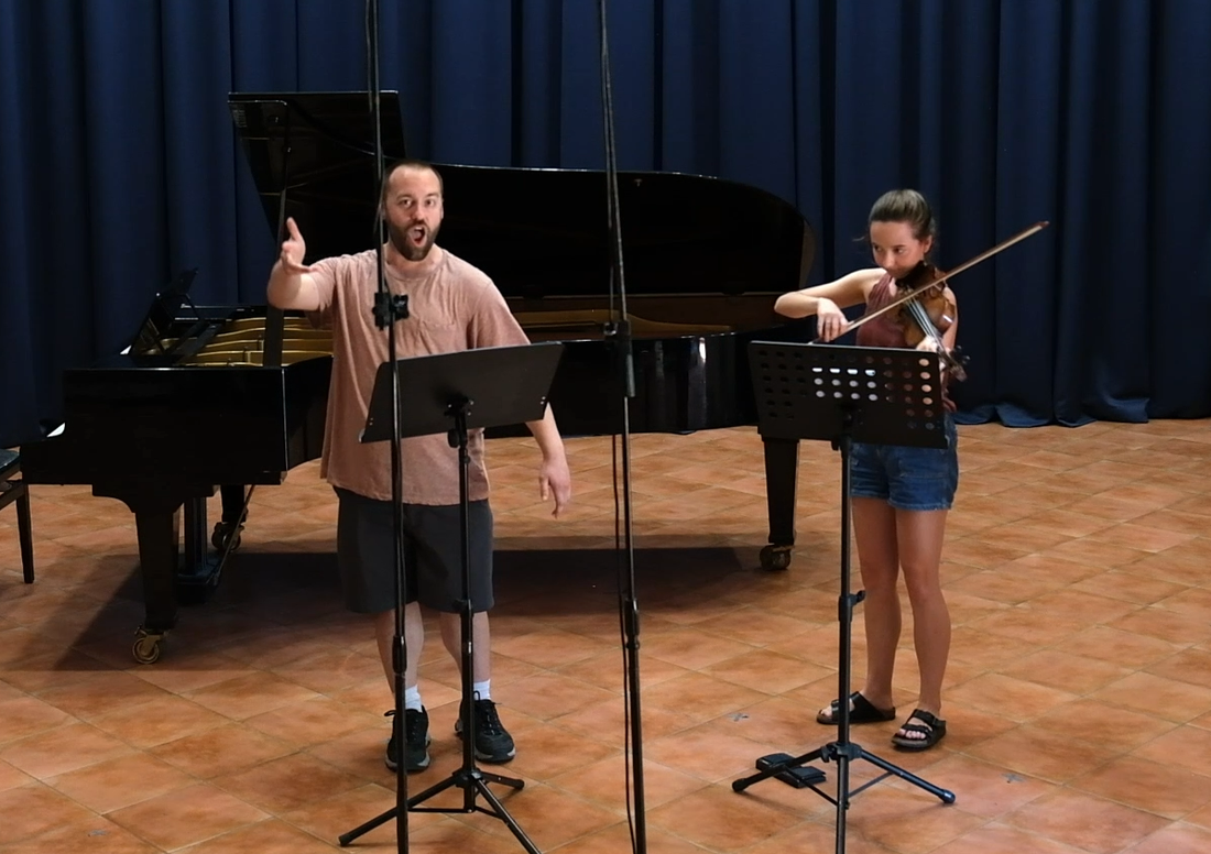 Connor sings his song Notions of Everyday, inspired by his time at the soundSCAPE Festival, with violinist Sophia Thaut.
